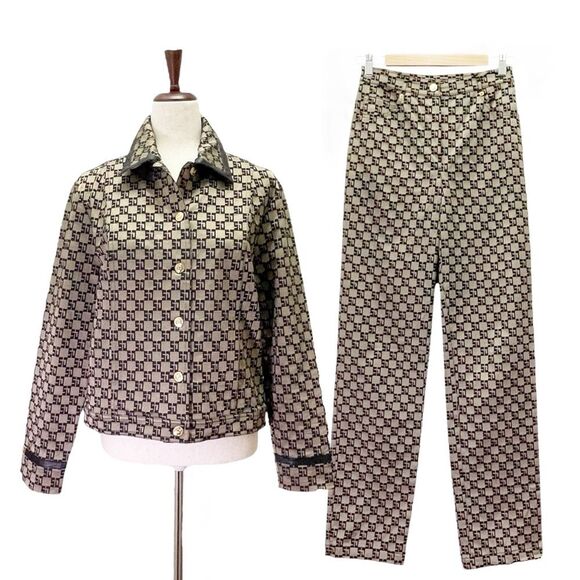 St. John Pants - Vintage St. John Sport Jacquard SJ Logo Pant Suit Tan & Brown Size 4 | Small